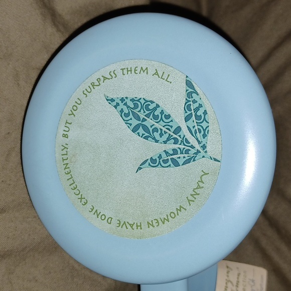 You are an amazing woman mug (010924C). - Picture 2 of 8